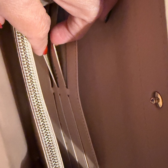 Louis Vuitton Vernis Sarah Wallet - Picture 8 of 14